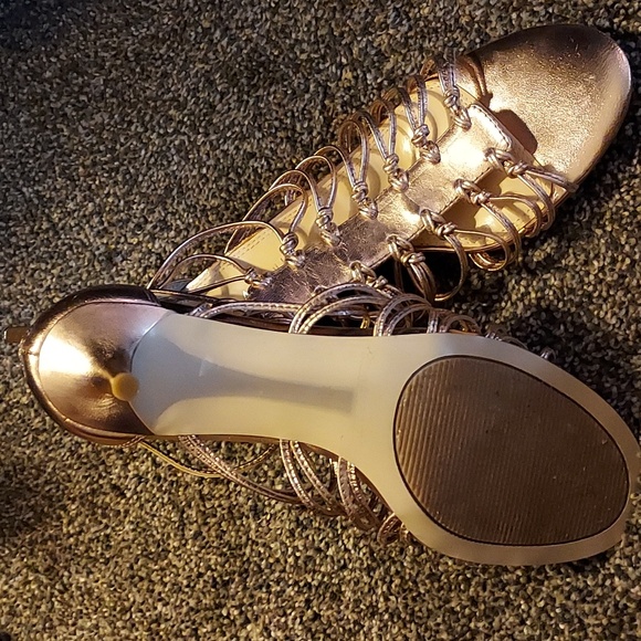 Enzo Angiolini Metallica Sandals - Picture 3 of 5